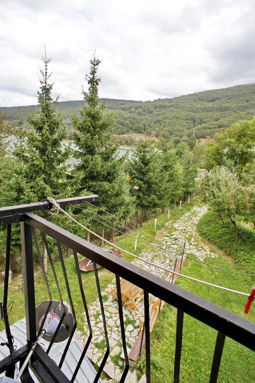 Yeti (snowman) Guest House Mavrovo Extérieur photo