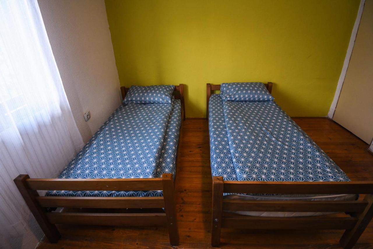 Yeti (snowman) Guest House Mavrovo Extérieur photo